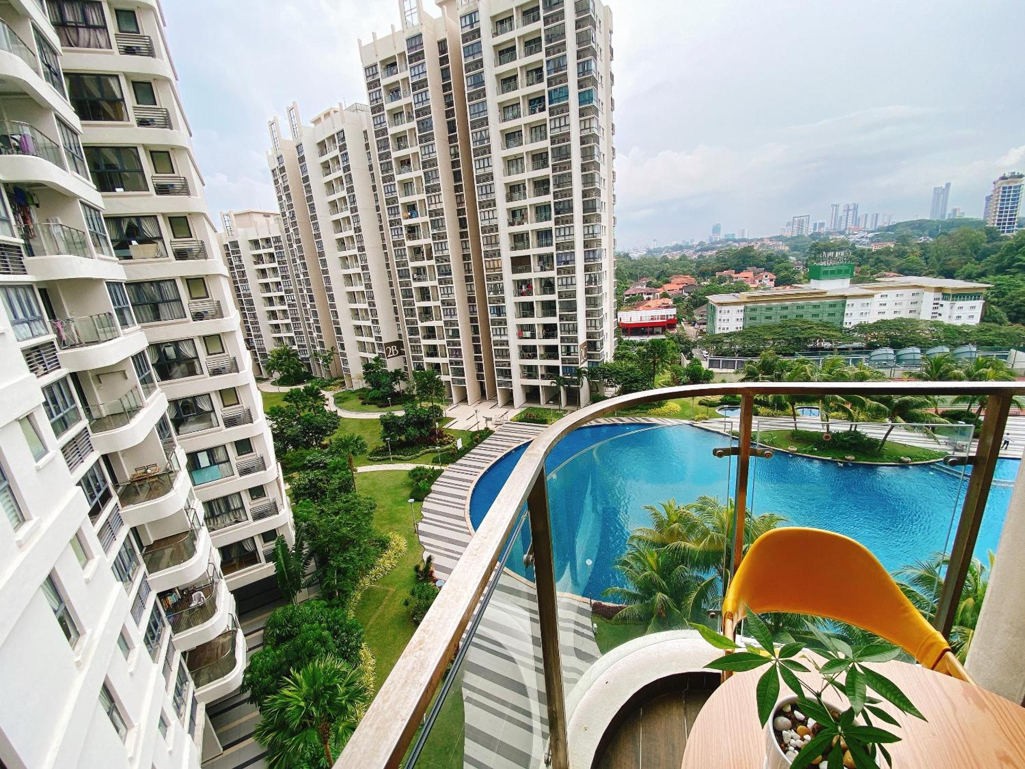 Scenic Country Garden Danga Bay By Lions Bay Apartment Johor Bahru Room photo
