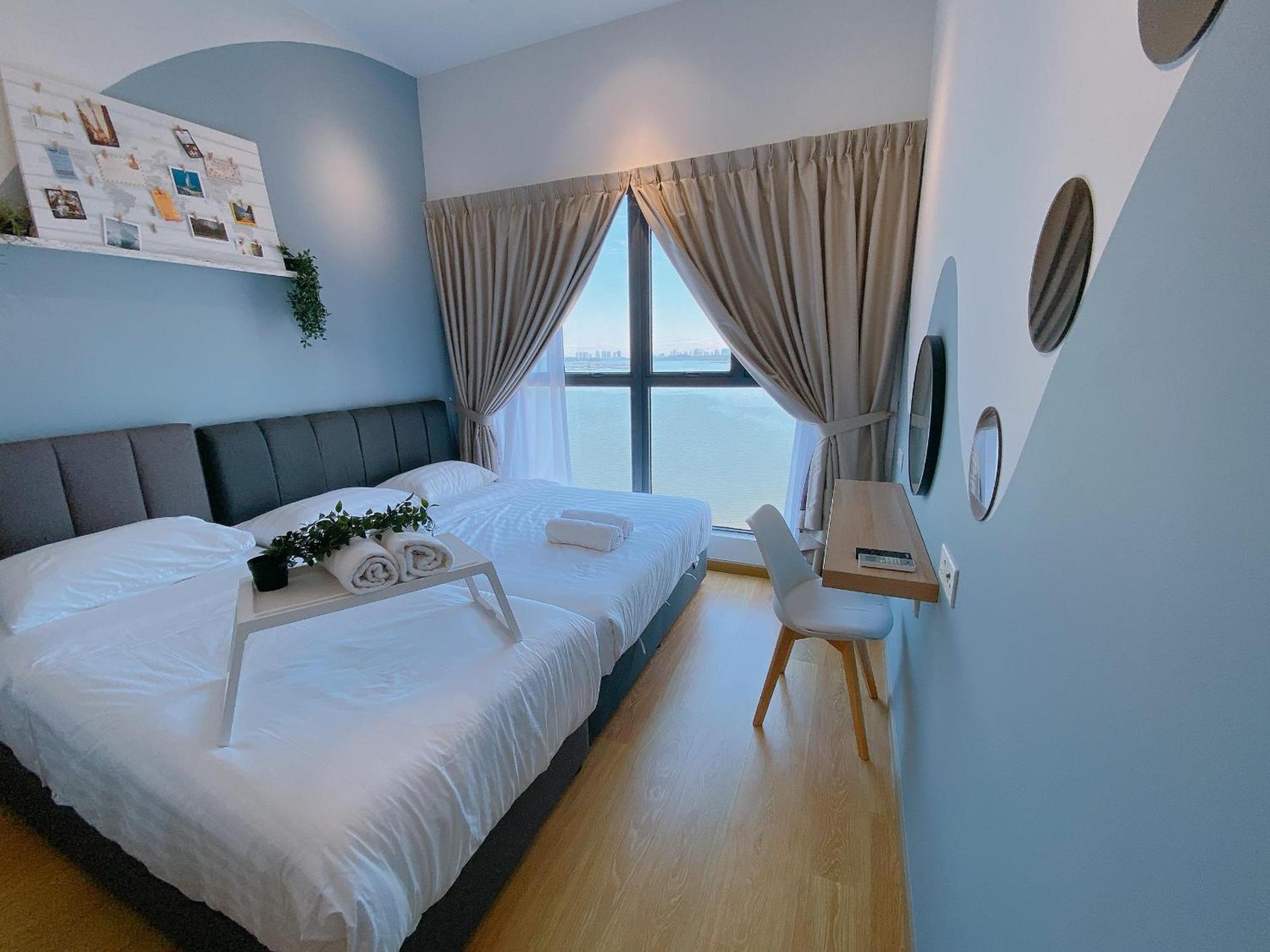 Scenic Country Garden Danga Bay By Lions Bay Apartment Johor Bahru Room photo