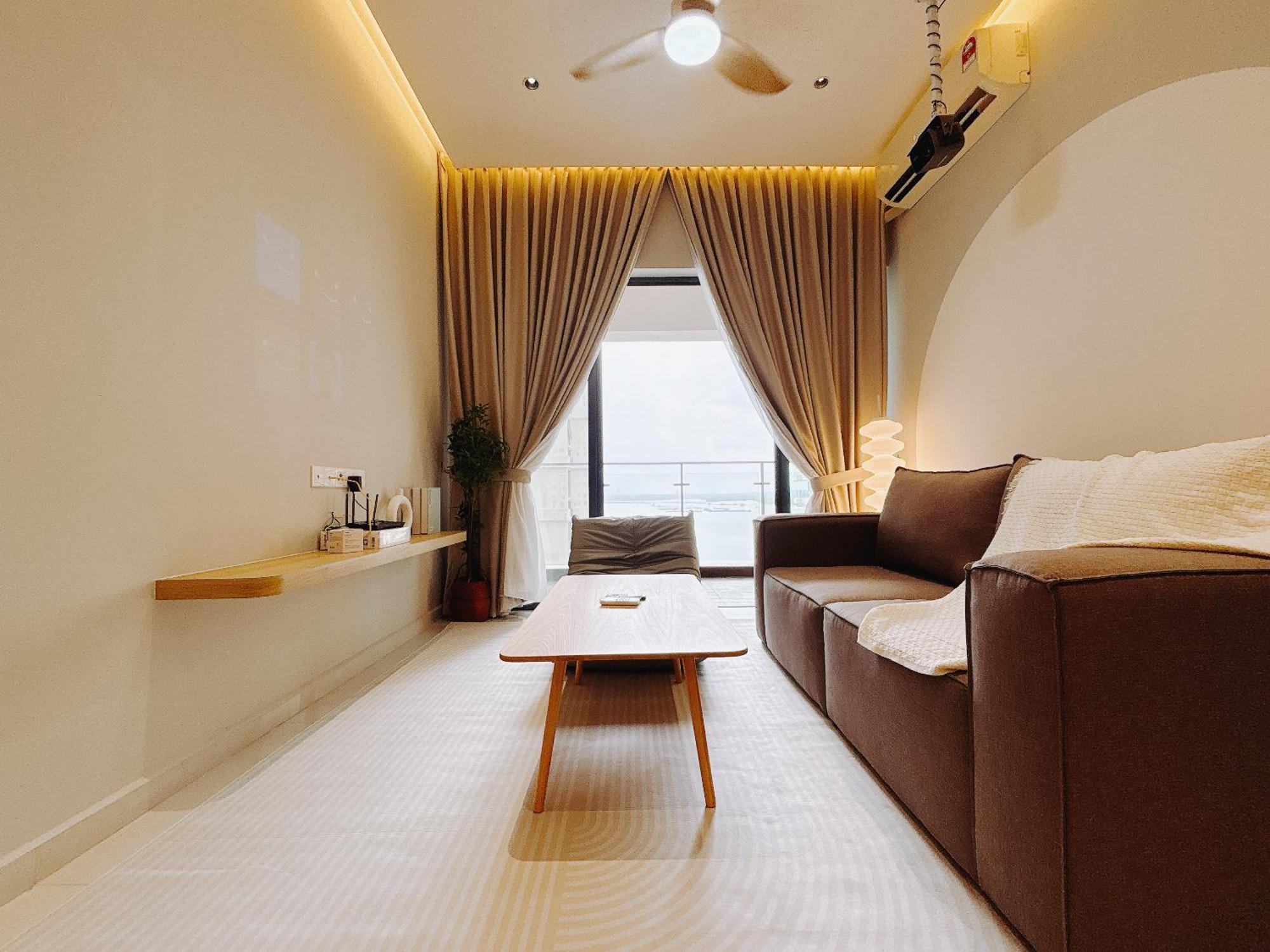 Scenic Country Garden Danga Bay By Lions Bay Apartment Johor Bahru Room photo